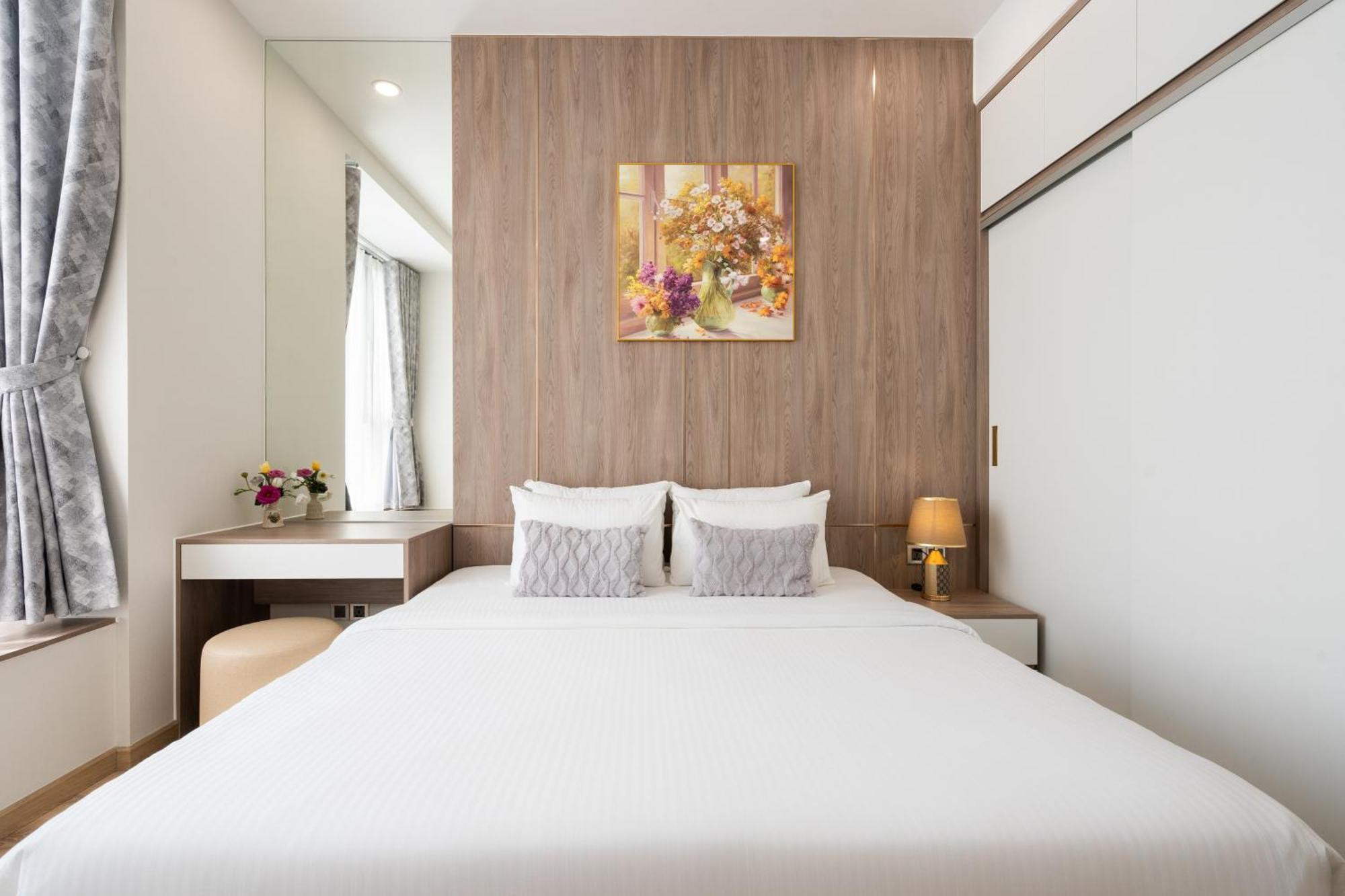 The Peak Midtown Twobedroom With Balcony Хошимин Екстериор снимка